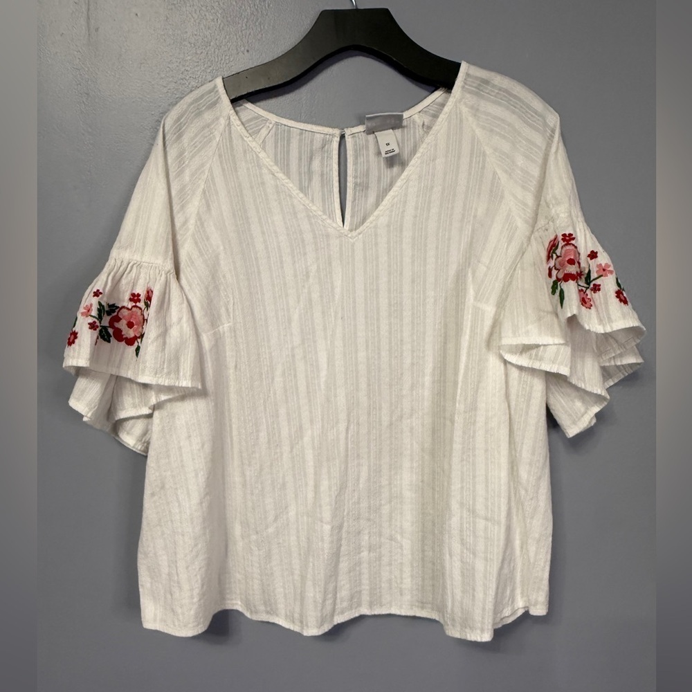 #9) Ava & Viv White Blouse with Red Floral Embroidery